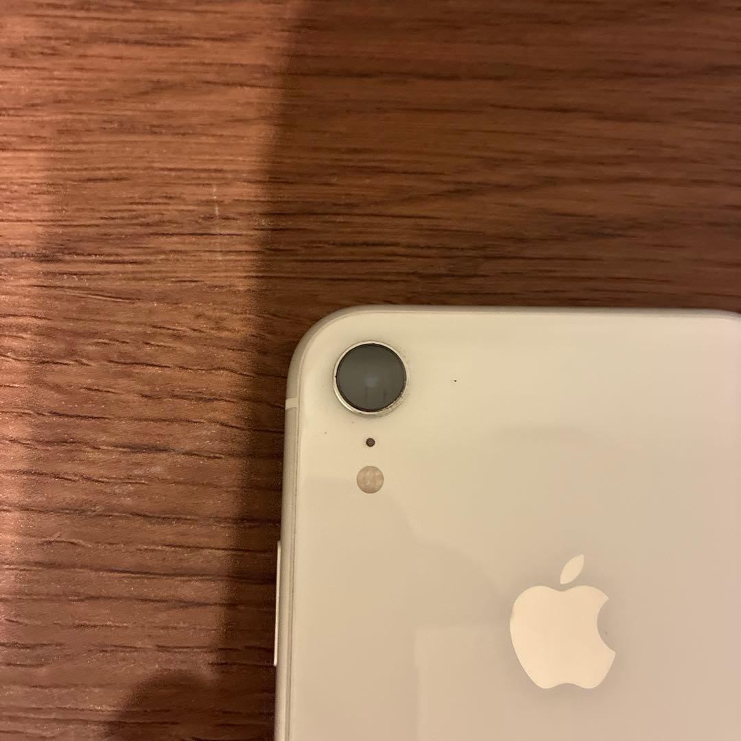 Apple iPhone XR ホワイト　液晶不具合有り　ジャンク品