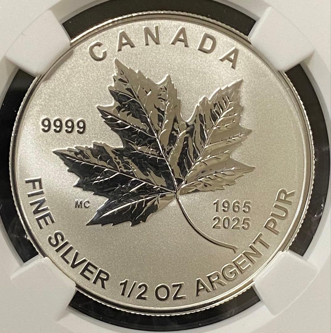 ★ヤングファン必見★最新2025年カナダ メイプルリーフ４ドル 1/2oz 銀貨