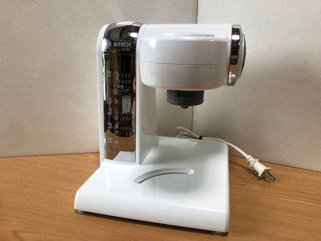 美品！BOSCH ボッシュ　コンパクトキッチンマシーンMUM 4415JP