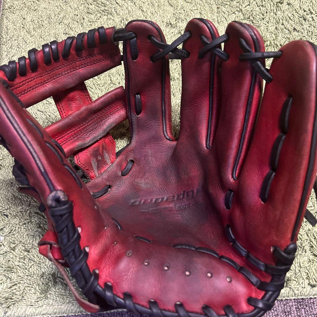硬式内野手用グローブ