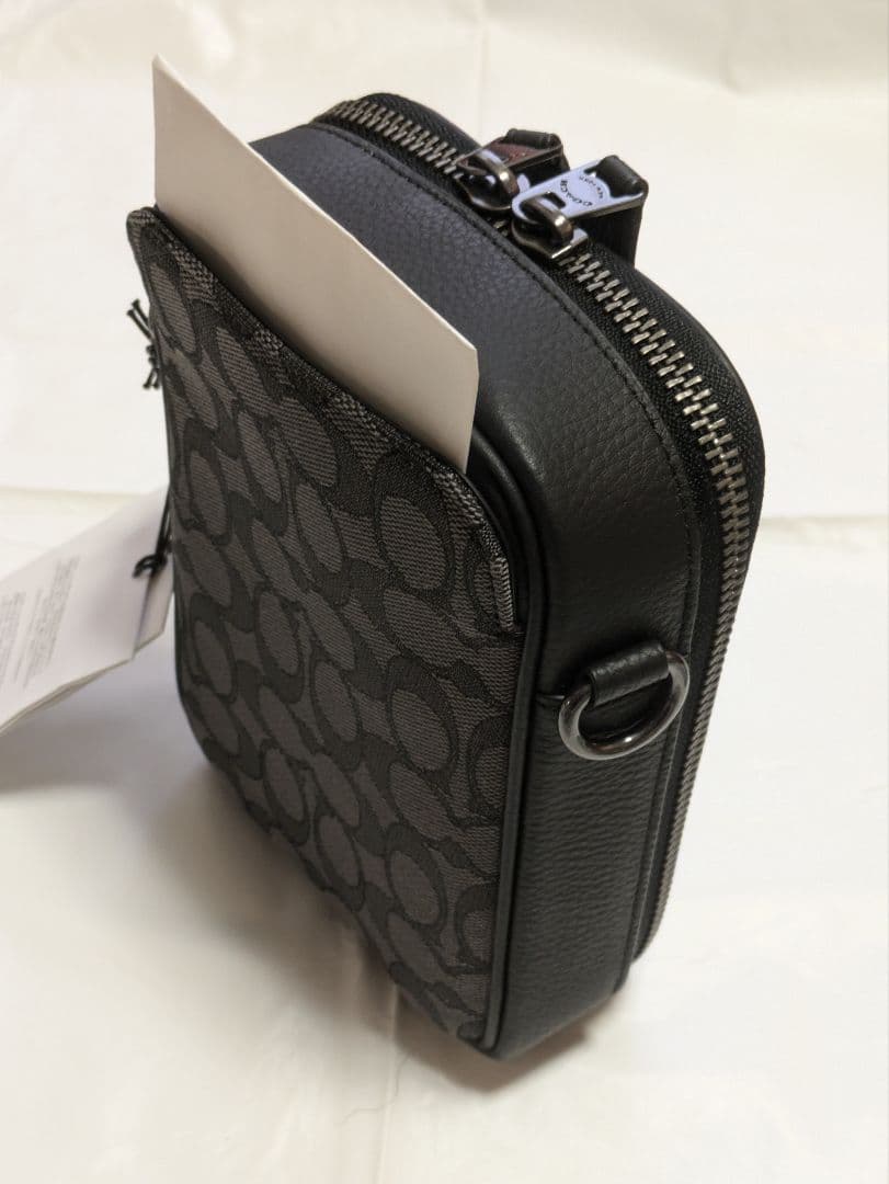 早坂★10日まで期間限定お値下げ・メンズショルダーバッグ