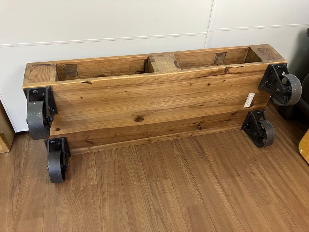 関家具 クラッシュゲート バンズ コーヒーテーブル Knot antiques?