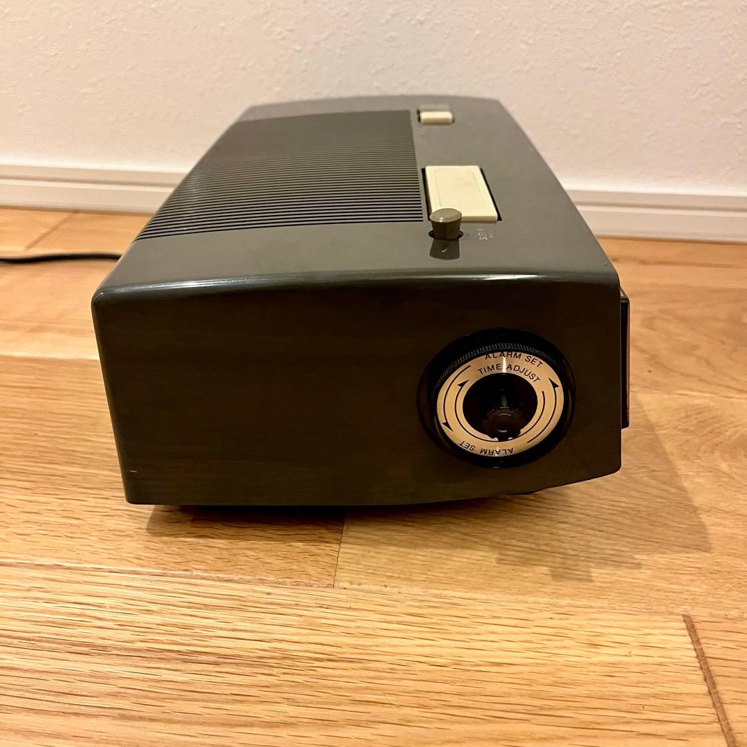 【昭和レトロ】SONY(ソニー)TFM-C420 ラジオ＋パタパタ時計【外箱有】