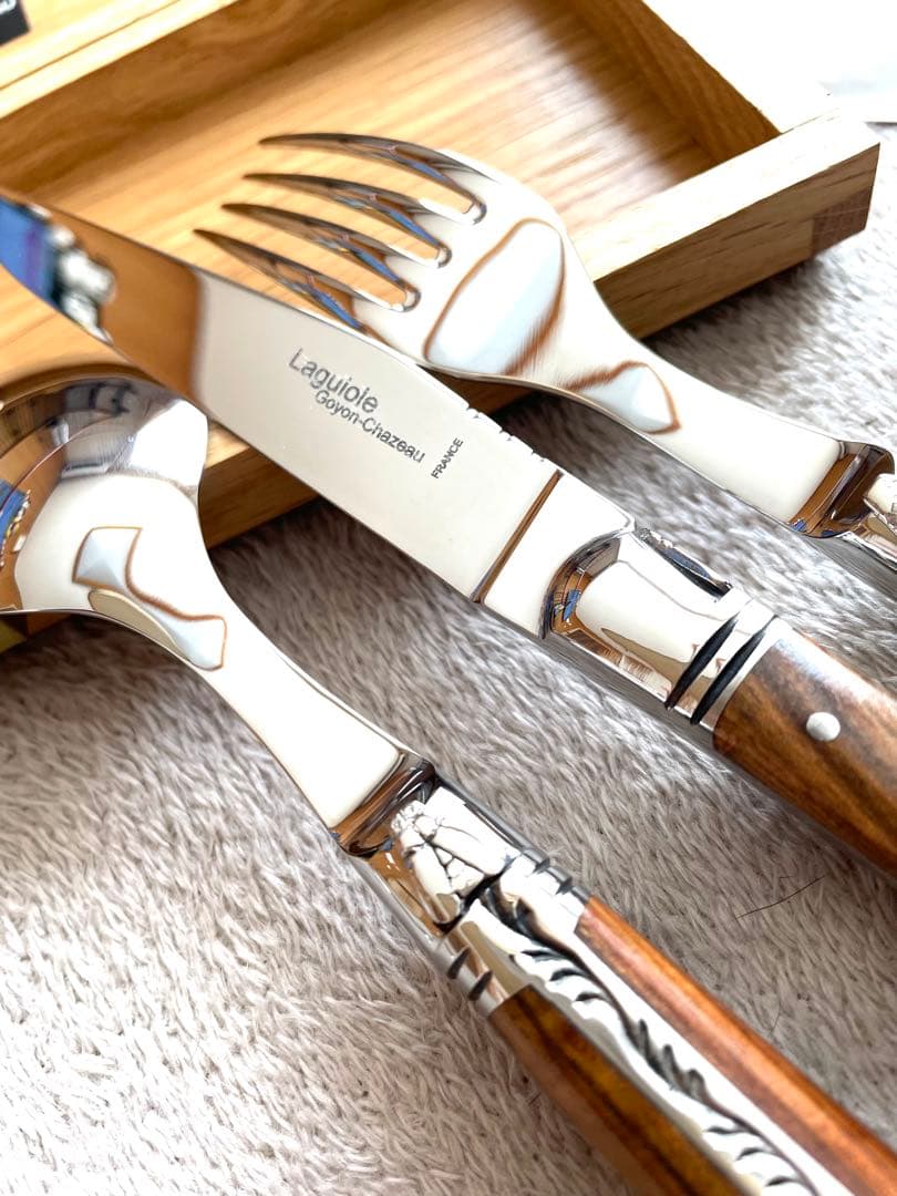 【新品未使用】ゴヨン・シャゾー カトラリーセット(4本）