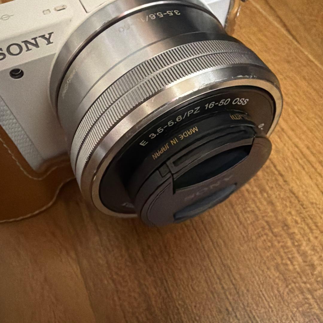 SONY α5000 ミラーレス一眼カメラ ホワイト