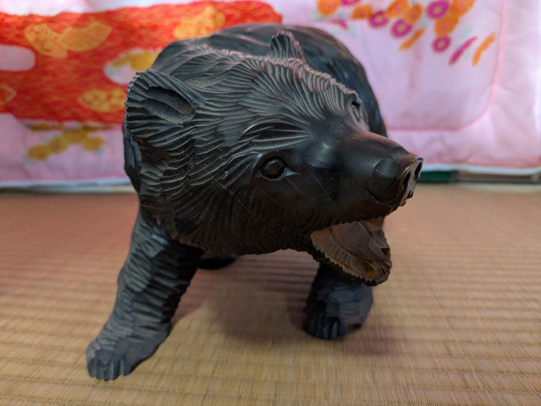 木製クマ置物