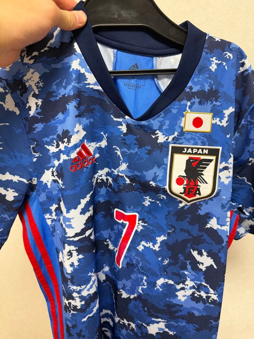 ２枚サッカー日本代表ユニフォーム