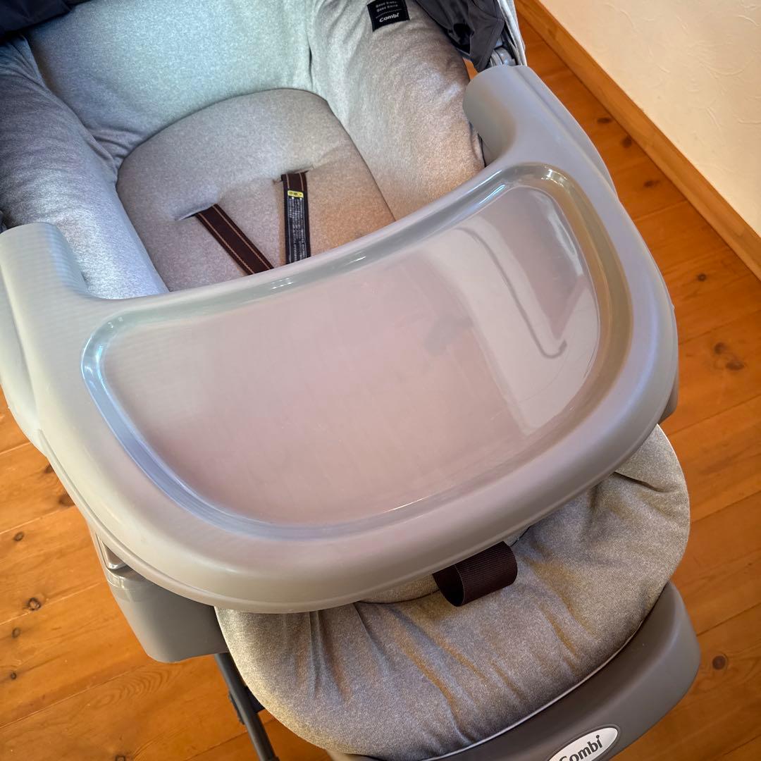 美品　コンビ　ネムリラ　オートスイング　ベージュ　ハイローチェア　電動