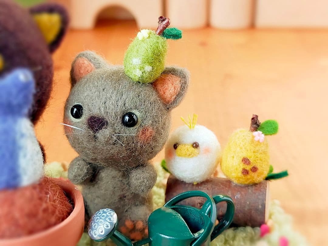 ✿羊毛フェルト✿くろねこ✿種を植えました✿