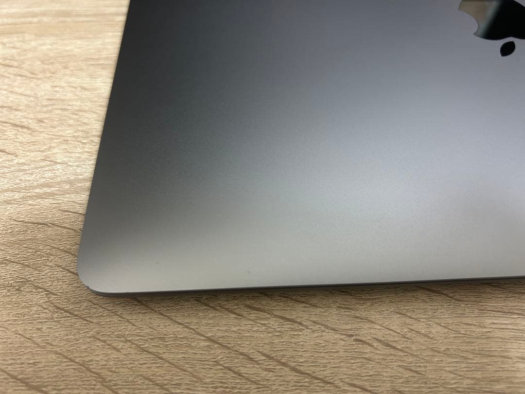 【充放電回数少なめ】MacBook Air 13インチ／M1／16GB／1TB