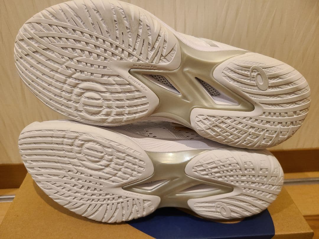 asics バスケットボールシューズ GEL HOOP V16　26.0cm