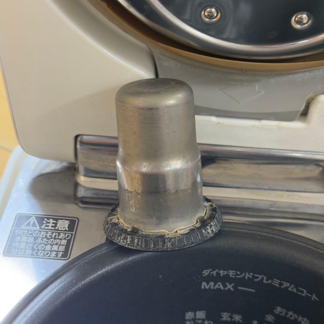 パナソニック 2018年製 SR-SPX107 Wおどり炊き 釜交換済み