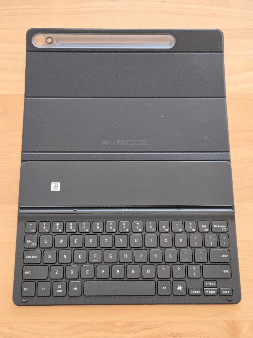 たっかまーGlalaxyTab S10FE BookCover Keybo
