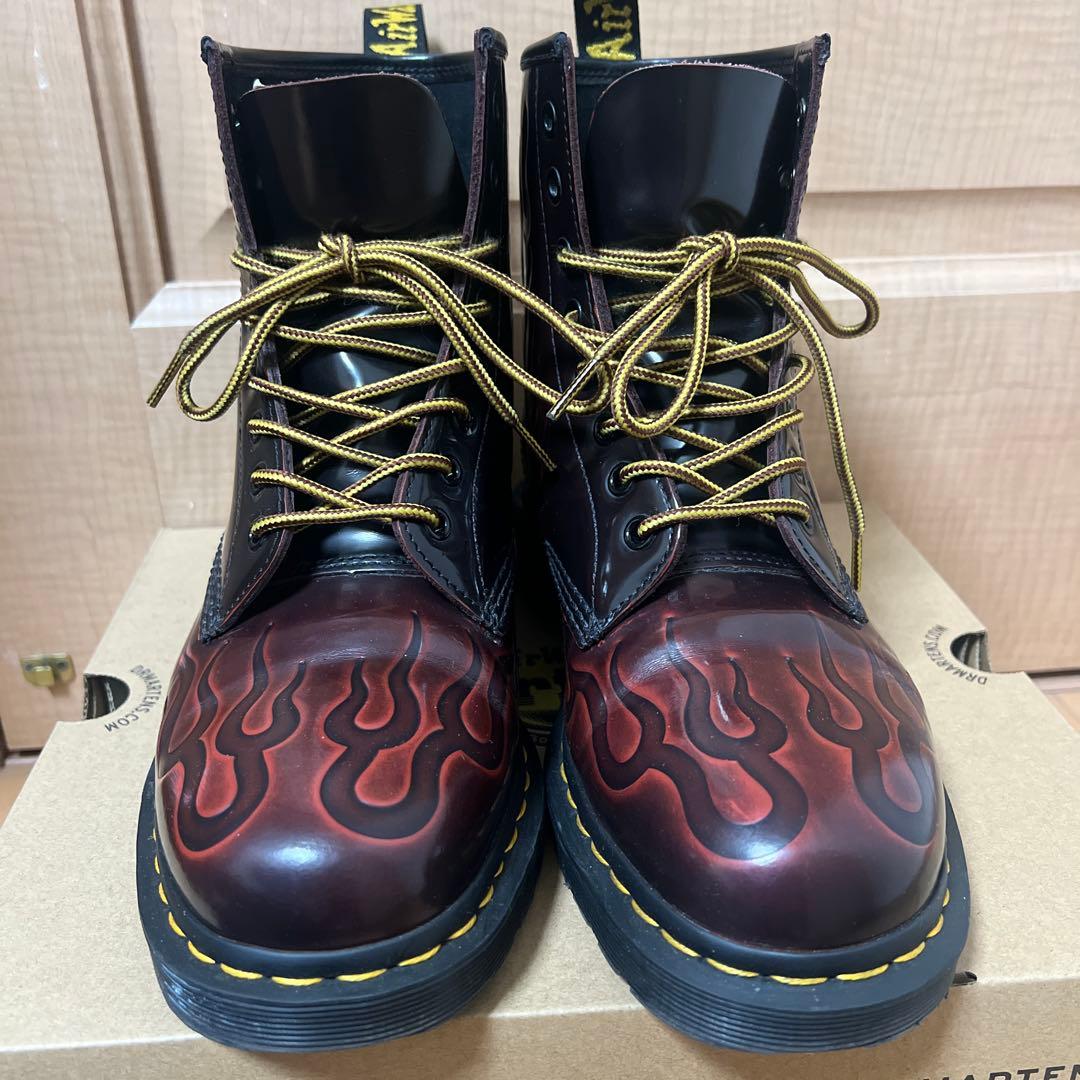 T*E様 ドクターマーチン 1460 INFERNO 8 ホール ブーツ