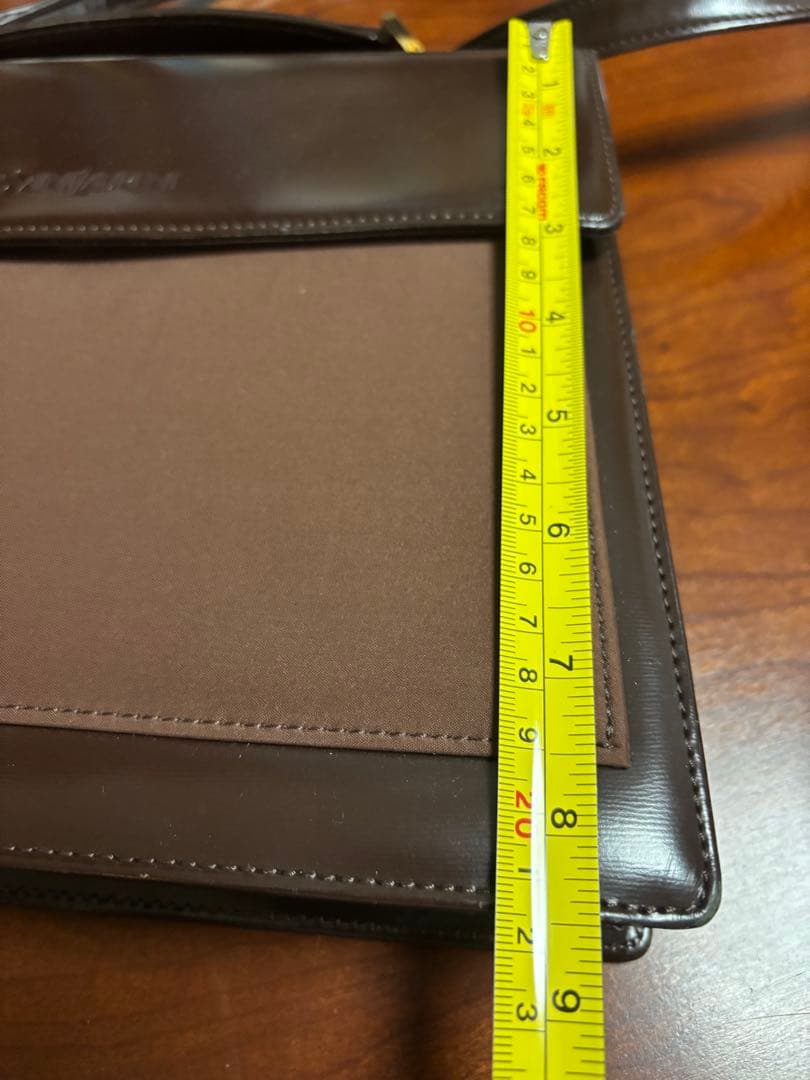 Yves Saint Laurent ブラウンショルダーバッグ新品未使用品