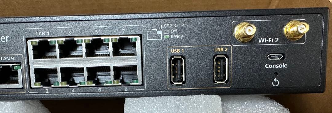 ルーター・ネットワーク機器 PEPwave MAX cellular router