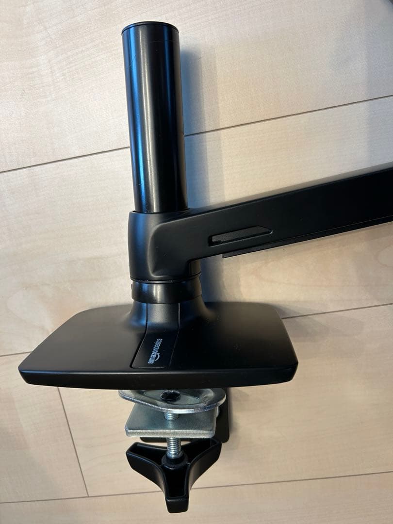 Amazonベーシック モニターアーム