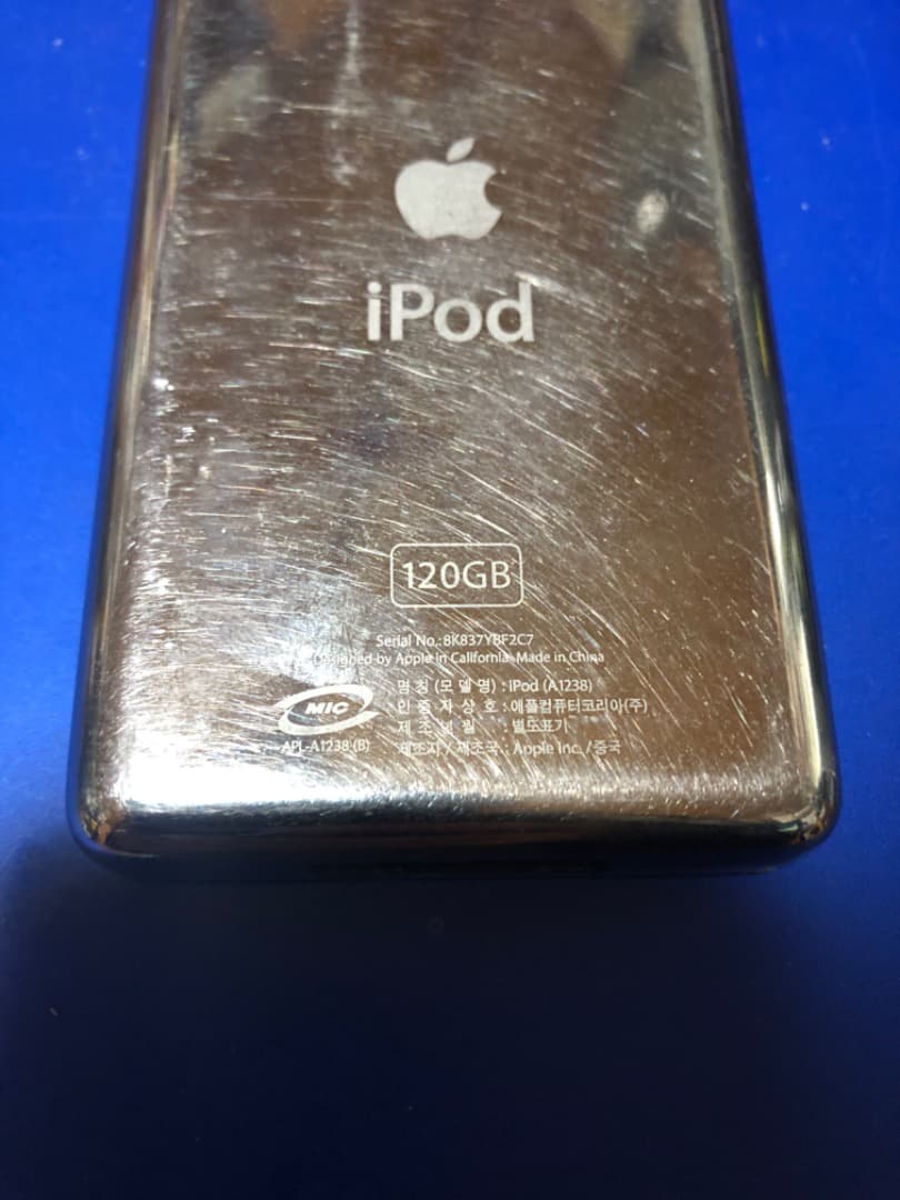 iPod Classic 第6世代120GB　電池新品