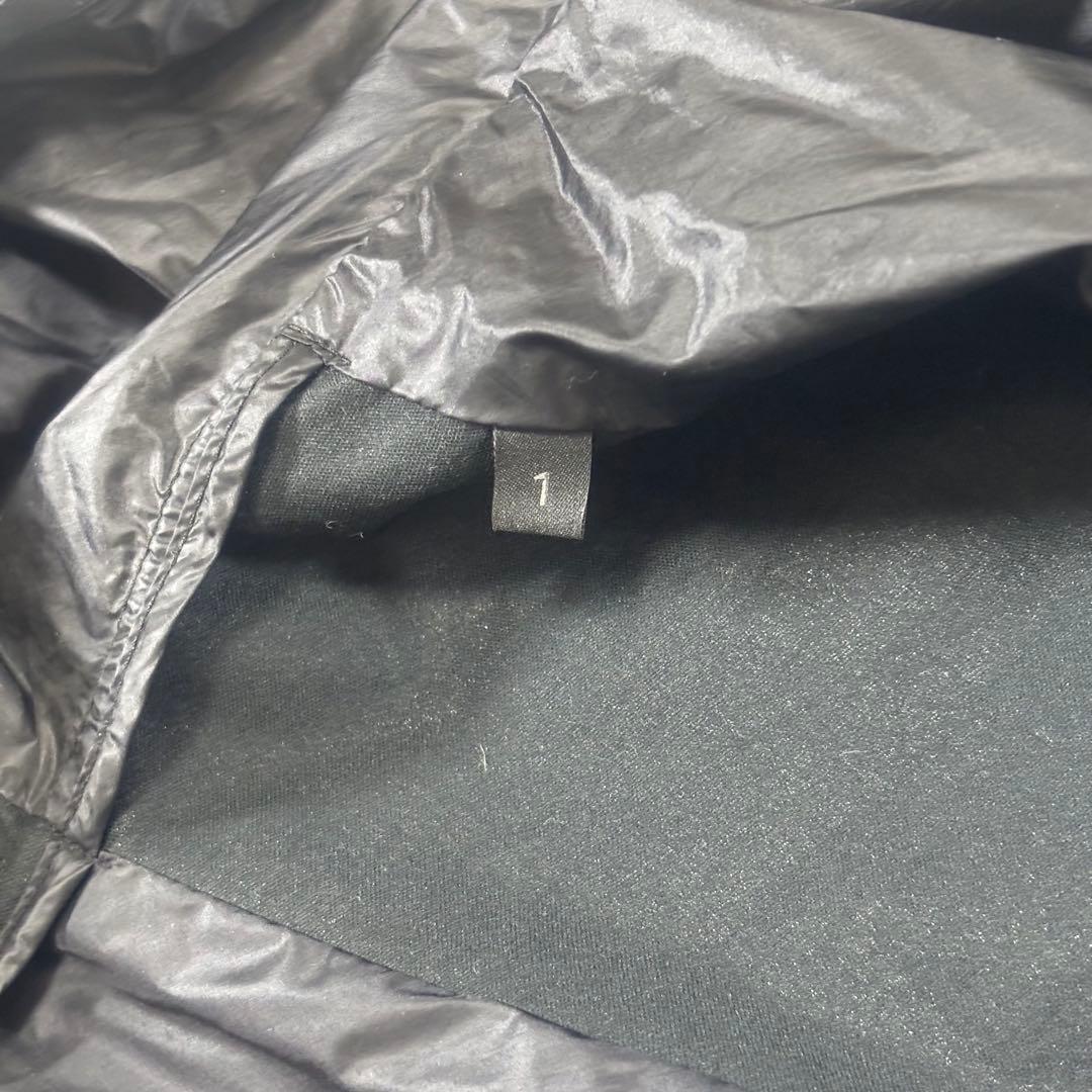 MONCLER フード付き　ナイロンベスト　ブラック　サイズ1