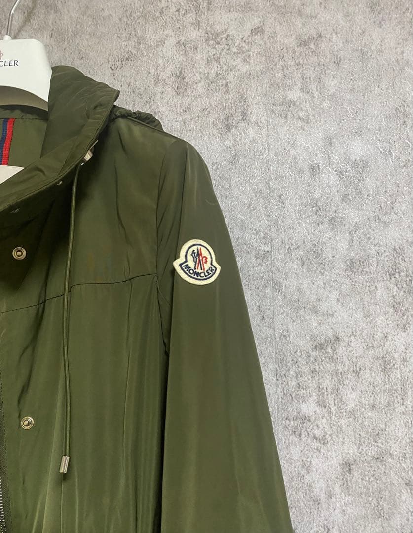 値下げ！＊MONCLER モンクレール＊マラカイト 厚めナイロンコート Mサイズ