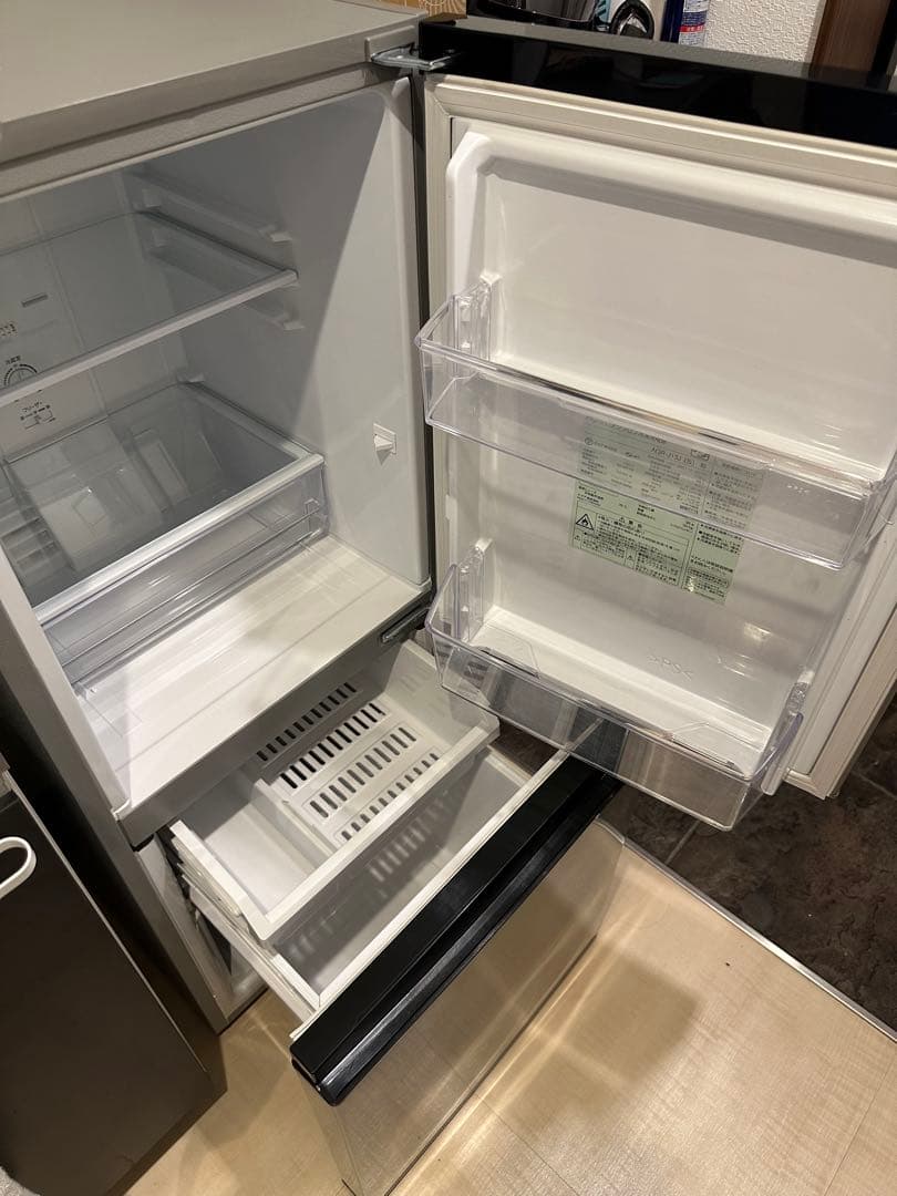 AQUA 2ドア冷蔵庫 シルバー　1人暮らしおすすめ　126L