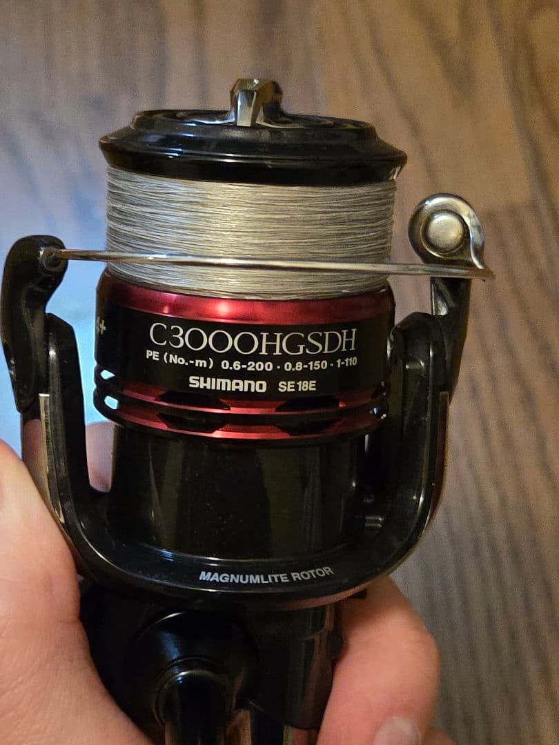 【美品】シマノ 12′セフィアCI4+ C3000HGSDH スピニングリール