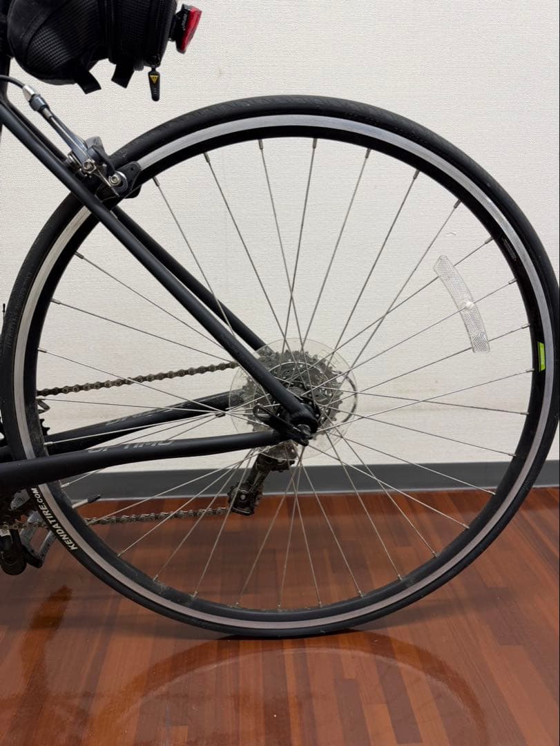 【引き取り限定】CANNONDALE キャノンデール　ロードバイク　自転車