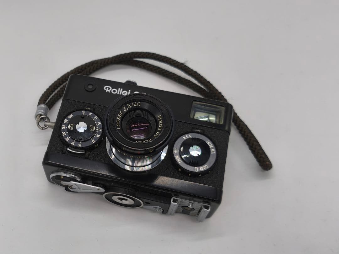 Rollei 35 ブラック 露出計動作