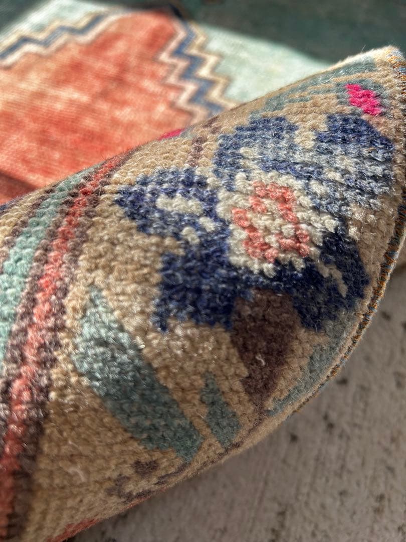 124×80 ミフラーブ　トルコ　ヴィンテージラグ　トルコラグ　ペールカラー