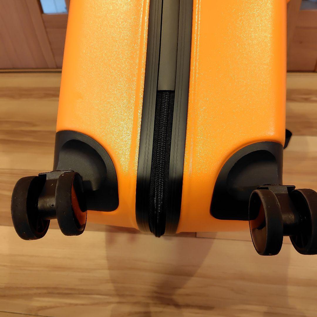 子供が乗れるキャリーケース