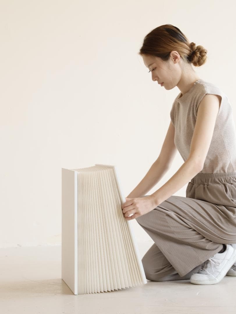 ディスプレイスタンド高さ78㎝長さ40㎝展示台 陳列台 組立不要 展示会イベント