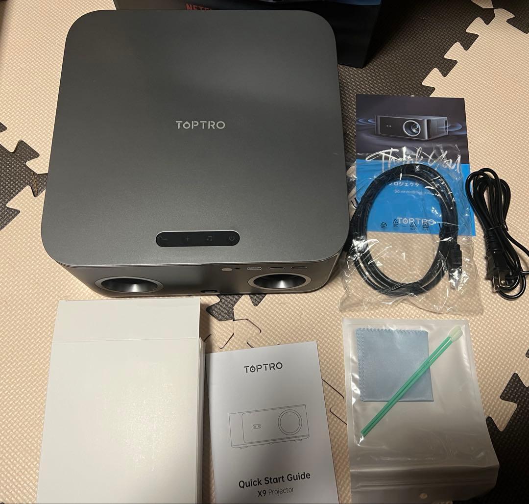 TOPTRO Video Projector X9 本体