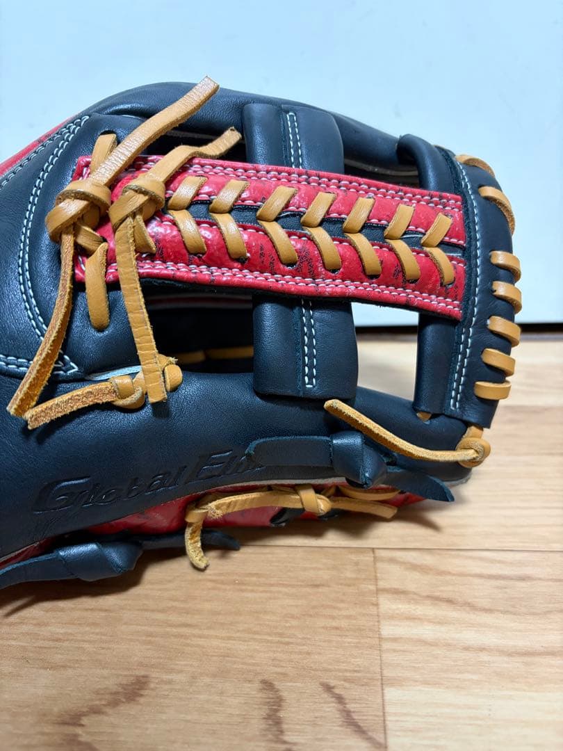 【美品】ミズノ　軟式用　内野手 グローバルエリート 限定モデル　グローブ