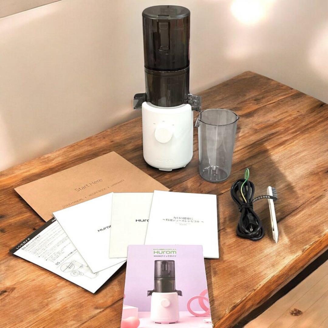ホワイト梅田様　Hurom スロージューサ　ホワイト×1 ブルー×2