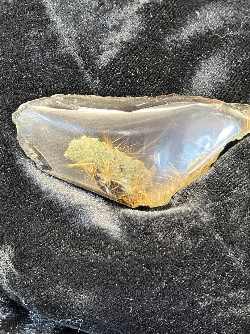 ルチルクォーツ インド ヒマチャル産 原石 天然石 パワーストーン 金運 最強