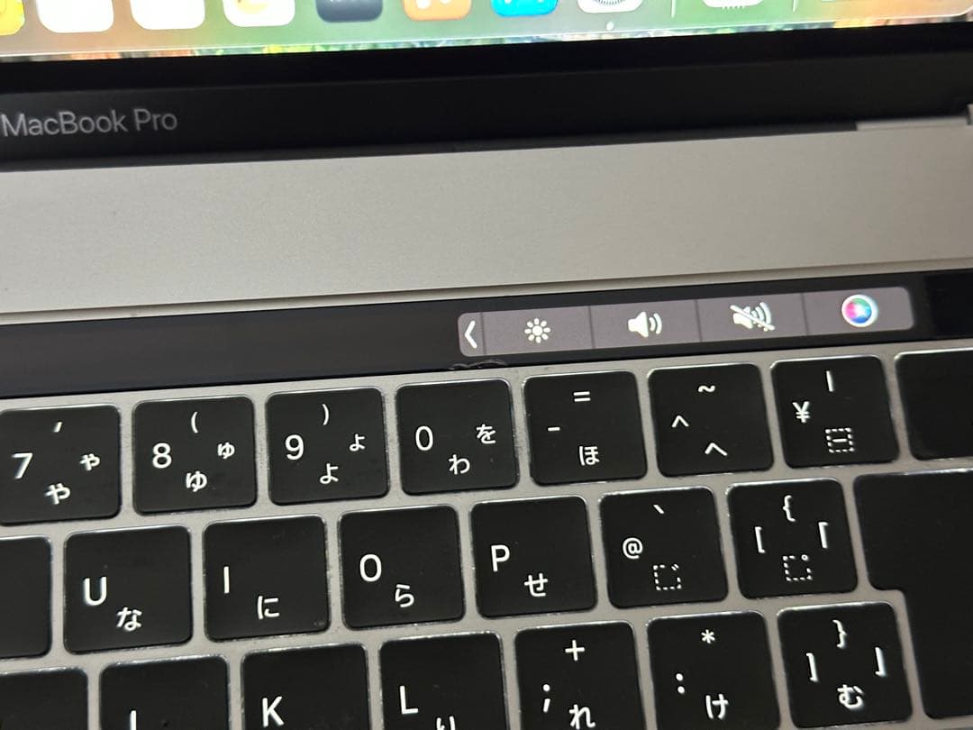 MacBook Pro15 2018 i7/512GB ディスプレイ、電池良好