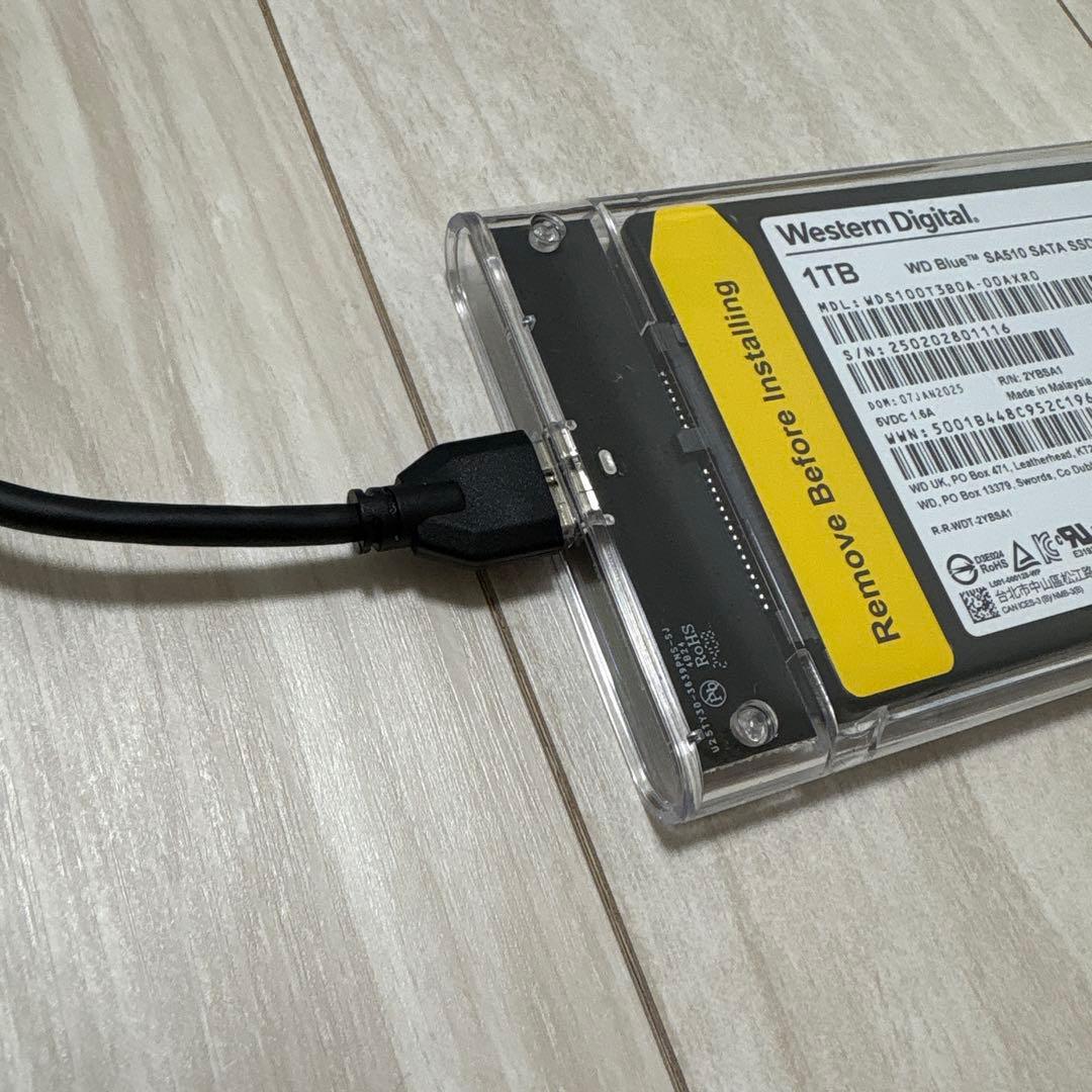 WD Blue SA510 1TB SATA SSD 2.5インチ　ケース付き