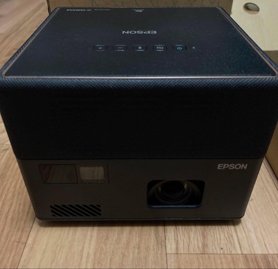 EPSON ホームプロジェクター