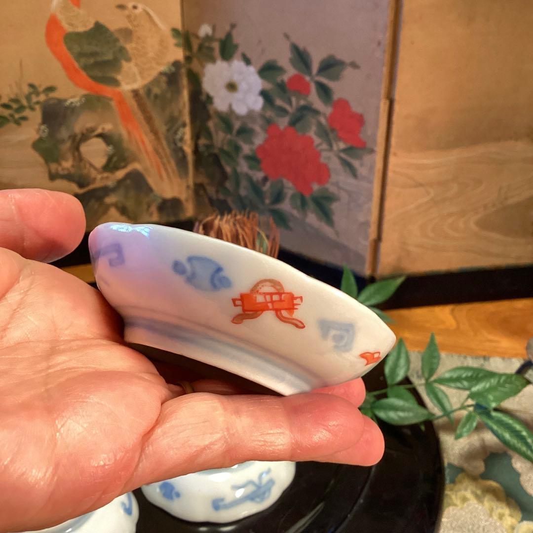 A1033 古伊万里　金襴手　梅に松　宝尽紋様　　豆皿　ちびちび　5枚