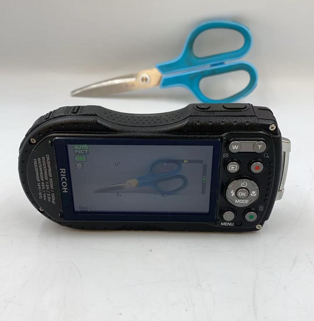 美品‼　リコー　RICOH 防水デジタルカメラ WG-5 GPS