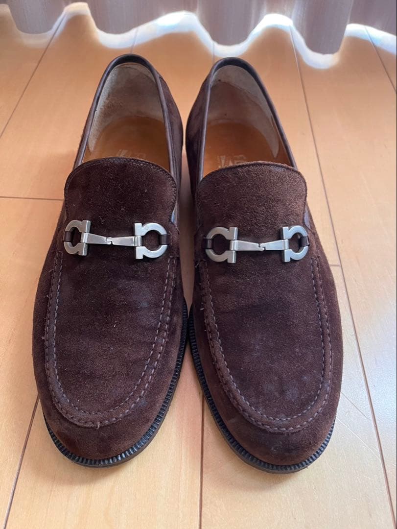 フェラガモ　ガンチーニ　ローファー