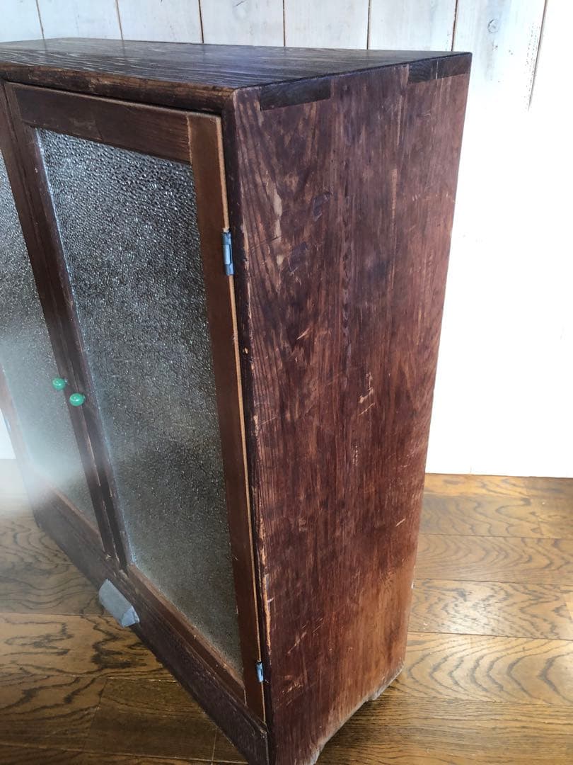 ■レトロ■古い木小ぶりな鬼ダイヤガラス戸の本棚　収納