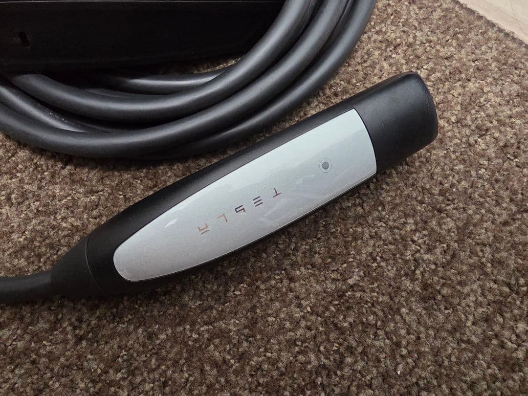 テスラ専用 GEN II モバイルコネクター Tesla mobile