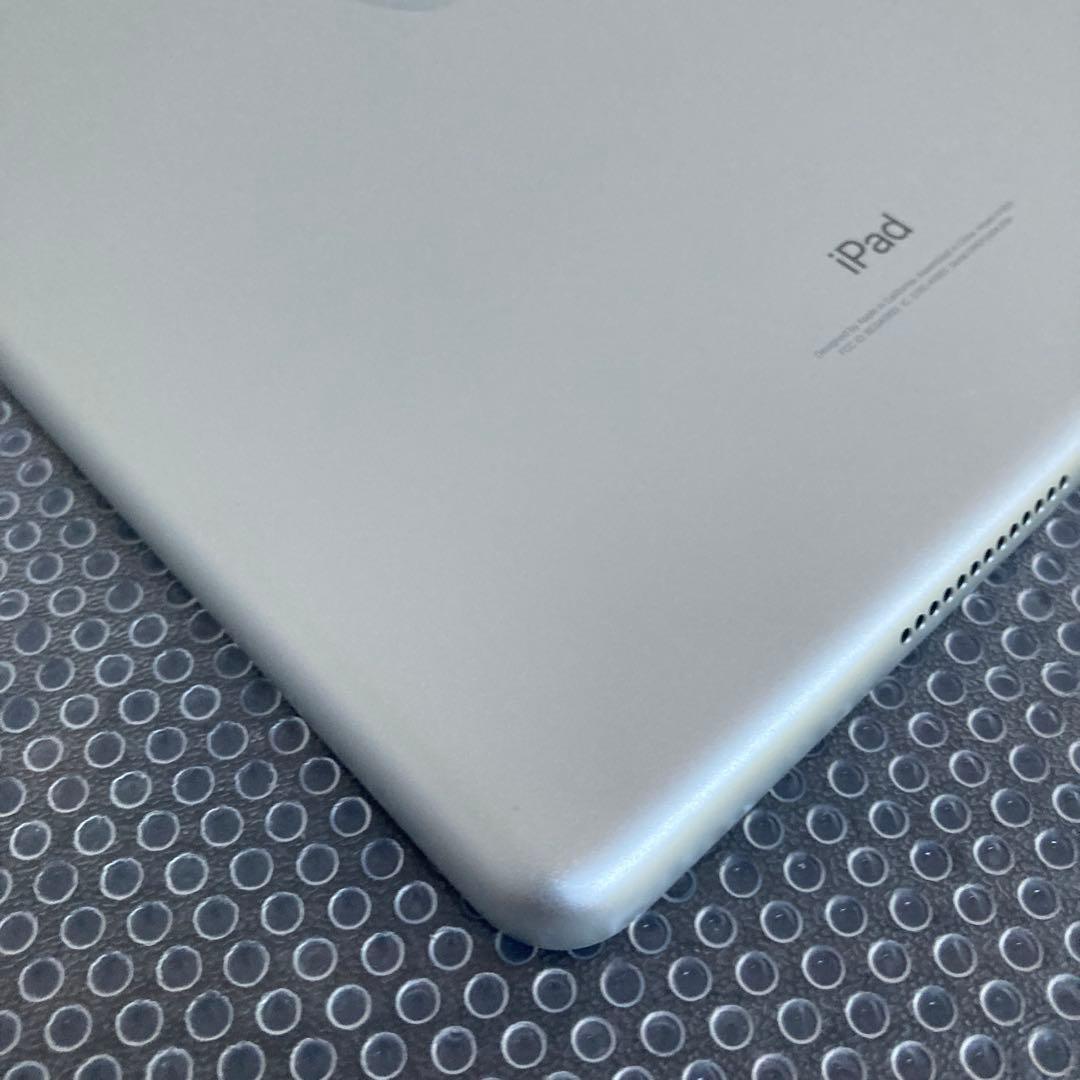 3182【早い者勝ち】iPad6 第6世代 32GB WIFIモデル☆
