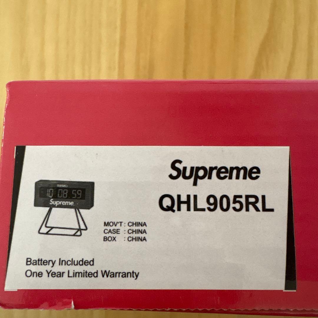 SEIKO Supreme シュプリーム デジタル置時計 レッド
