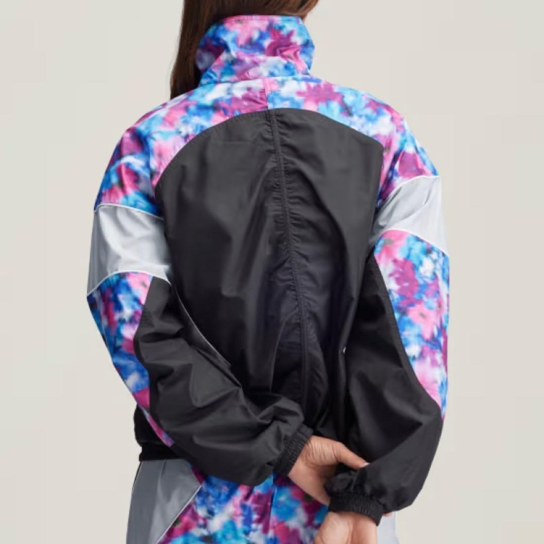 M アディダス×ステラマッカートニー　ナイロンジャケット　ウインドブレーカー