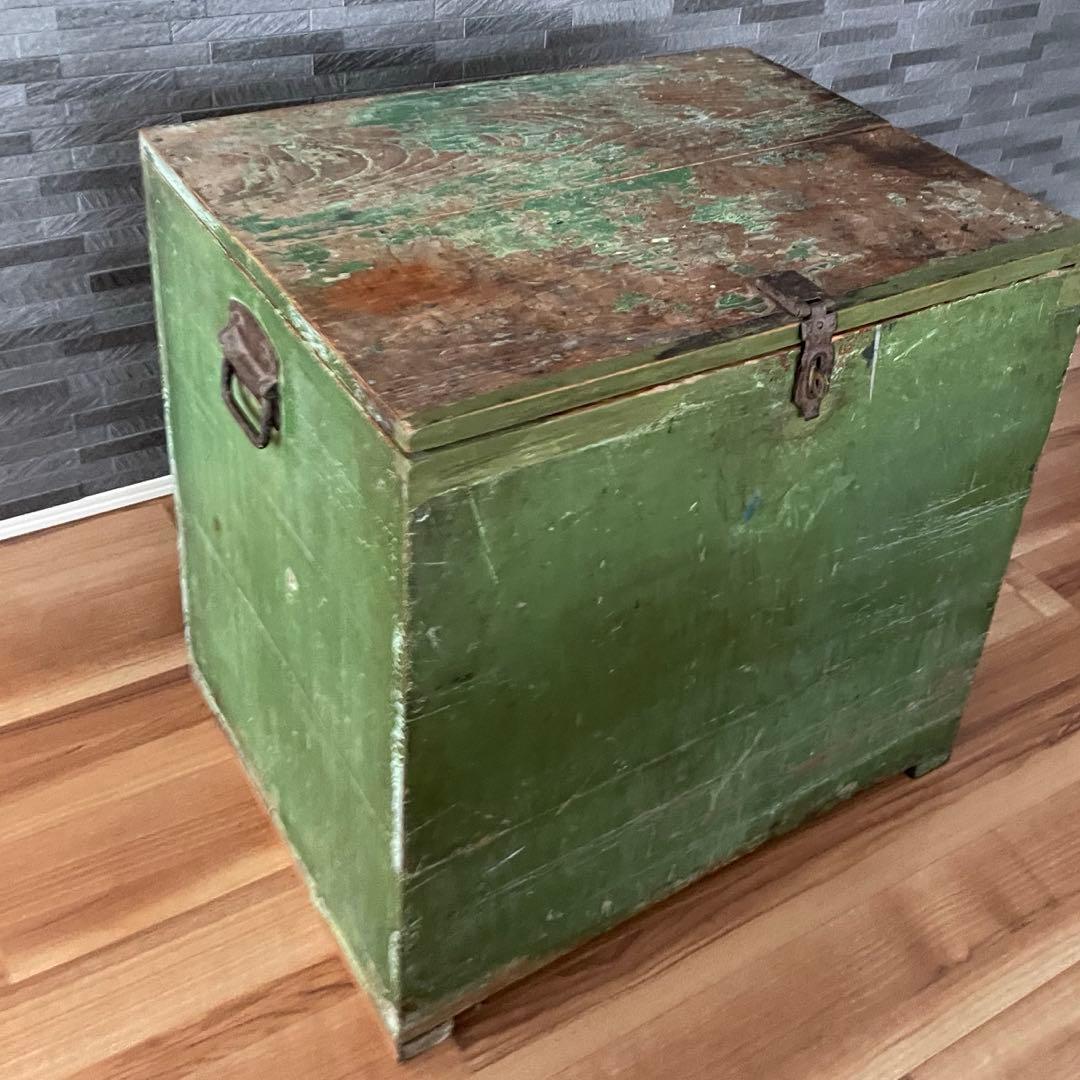青山の人気家具店kino【レア1点物】フランス アンティークヴォレー 収納BOX