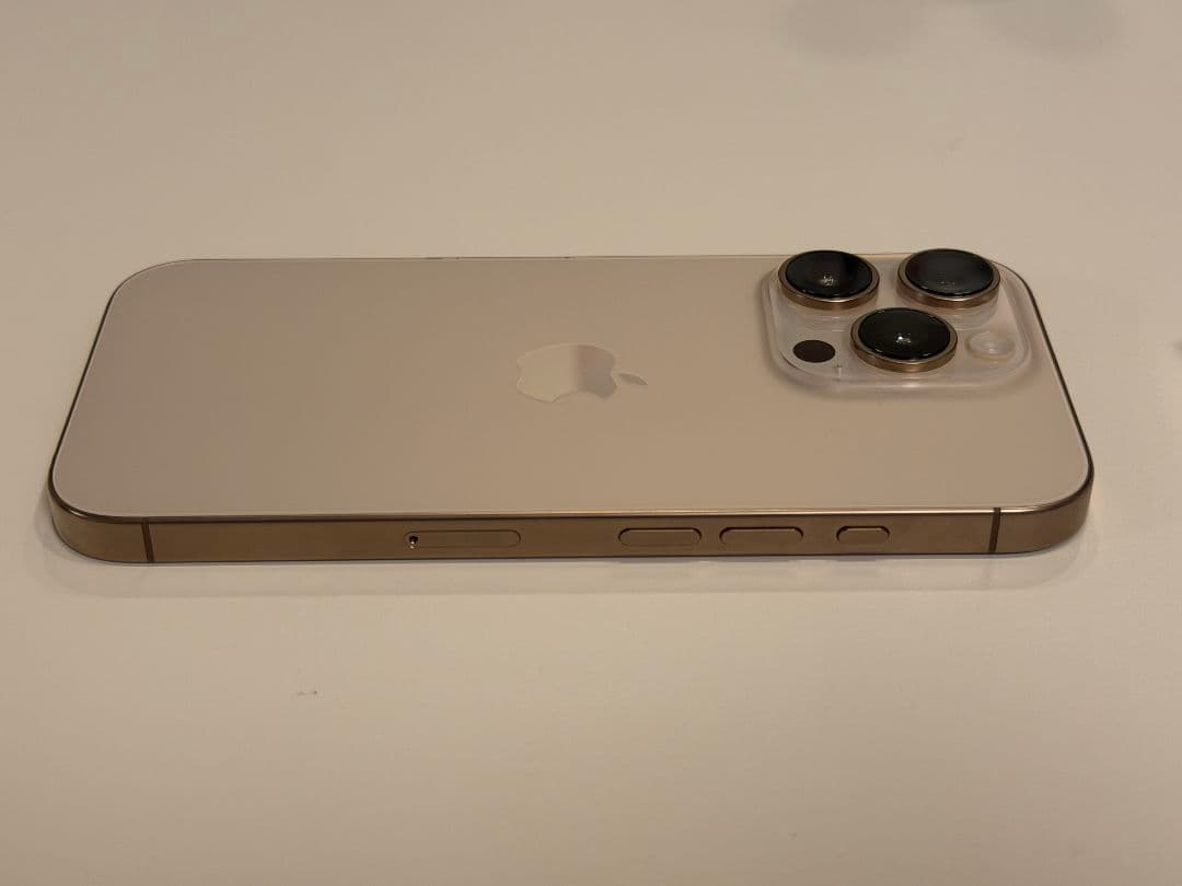 【超美品】iPhone16PRO　デザートチタニウム　128GB