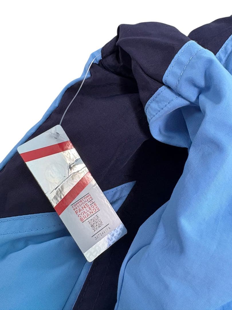 UNC ノースカロライナ ターヒールズ ナイロンジャケット ミッチェル&ネス L