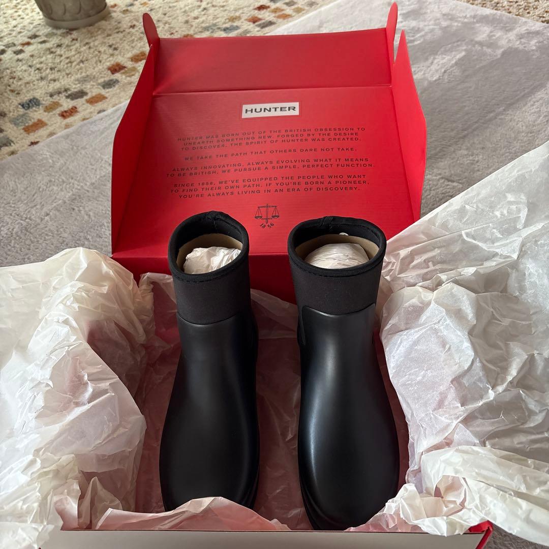 ブラックショートブーツ